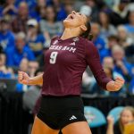 NCAA volleyball winners, losers: Texas A&M, Kentucky title match set